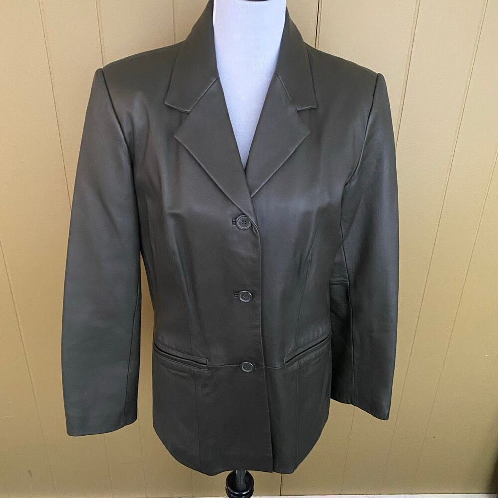 Preston & York women M 3 button grey leather jacket w/orange satin lining